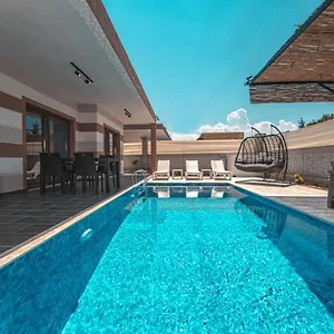 https://portakal-cicegi-villalari.turkeyfethiyehotels.com