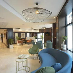 https://maia-hotel-suites.tunis-best-hotels.com